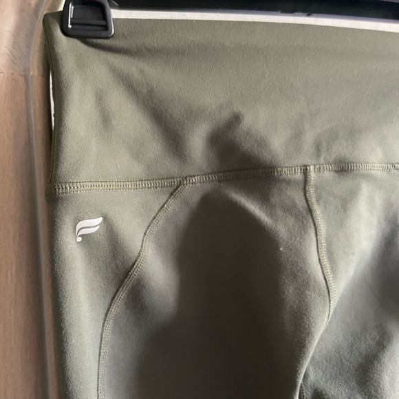 Fabletics Powerhold Leggings - Picture 3 of 5
